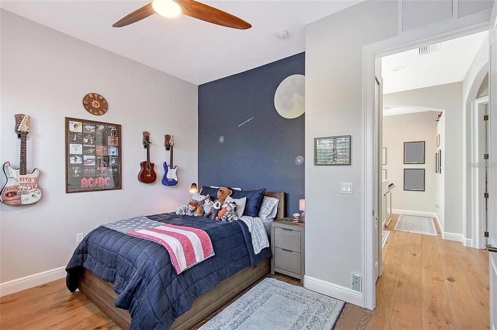 For Sale: $2,295,000 (4 beds, 3 baths, 2722 Square Feet)