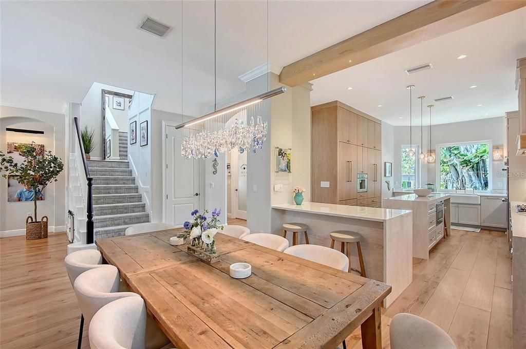 For Sale: $2,295,000 (4 beds, 3 baths, 2722 Square Feet)