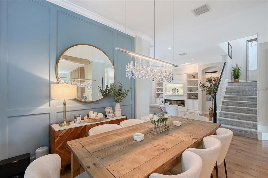 For Sale: $2,295,000 (4 beds, 3 baths, 2722 Square Feet)