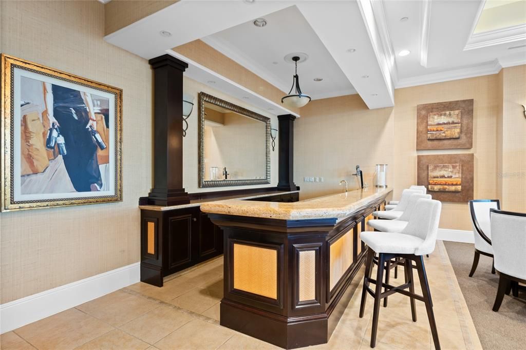 待售: $1,450,000 (2 贝兹, 2 浴室, 2340 平方英尺)