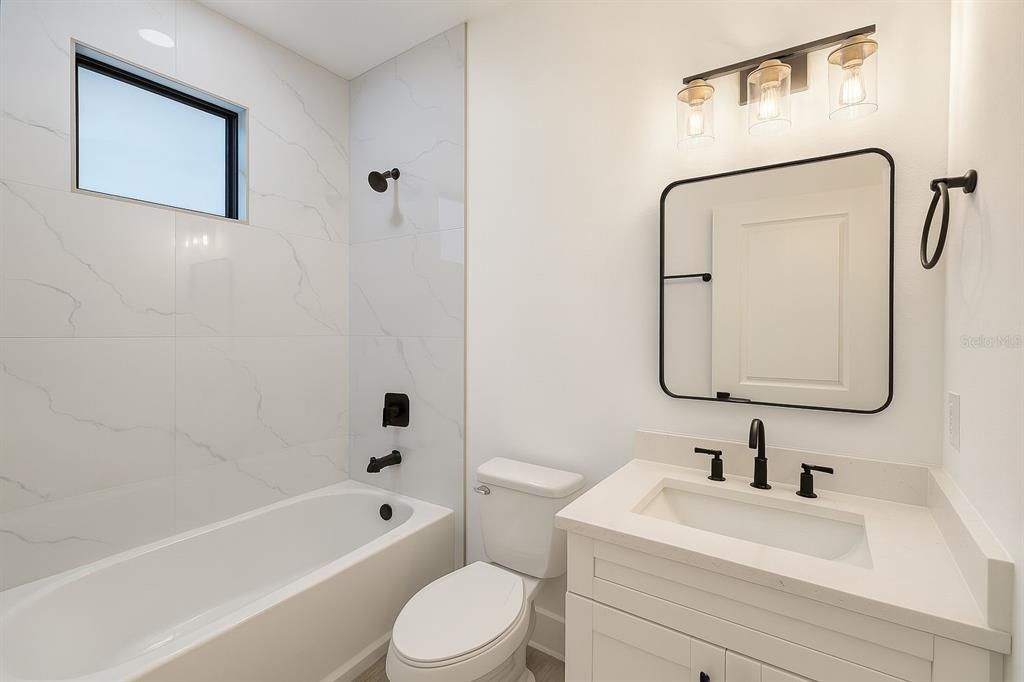 En Venta: $339,698 (3 camas, 2 baños, 1500 Pies cuadrados)