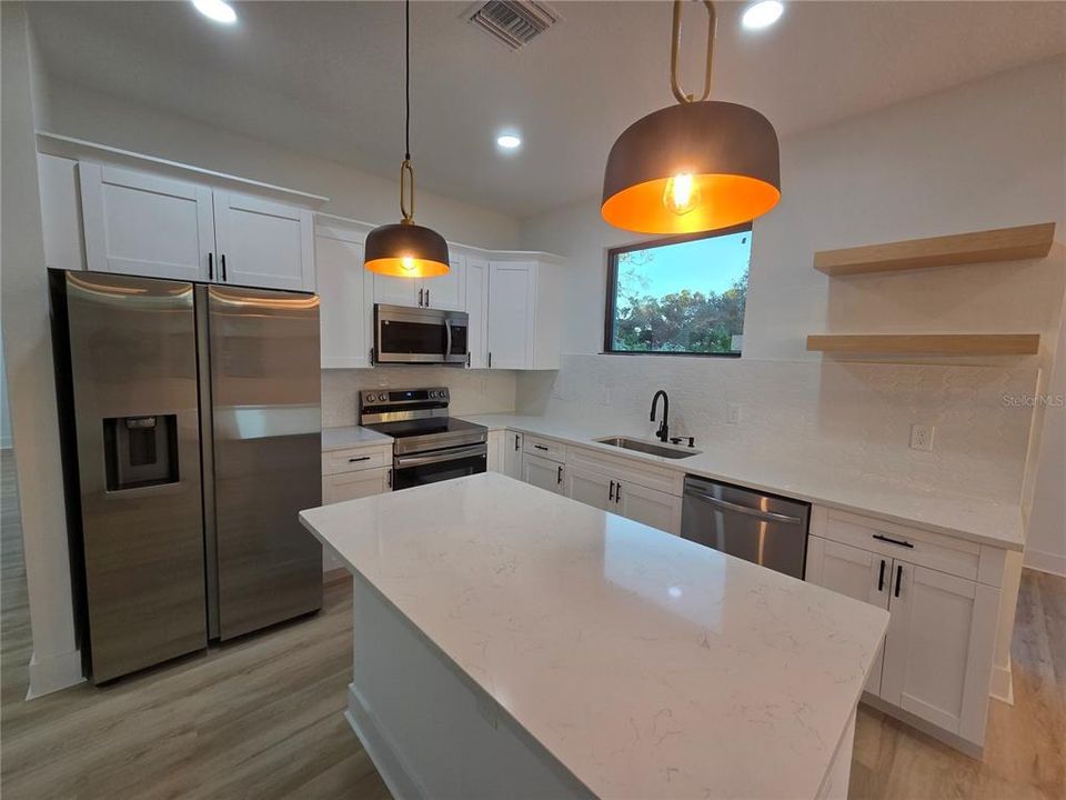 En Venta: $339,698 (3 camas, 2 baños, 1500 Pies cuadrados)