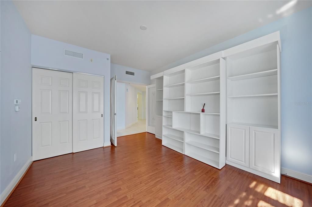 На продажу: $725,000 (3 спален, 3 ванн, 2351 Квадратных фут)