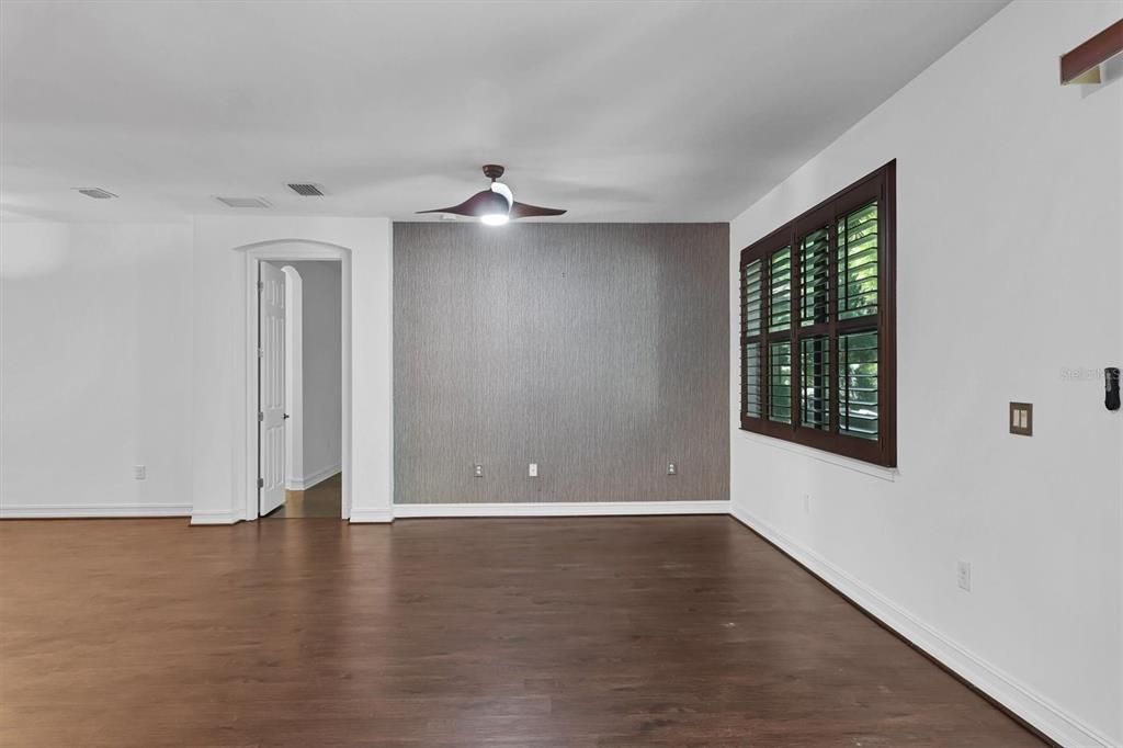 待售: $429,000 (3 贝兹, 2 浴室, 1806 平方英尺)