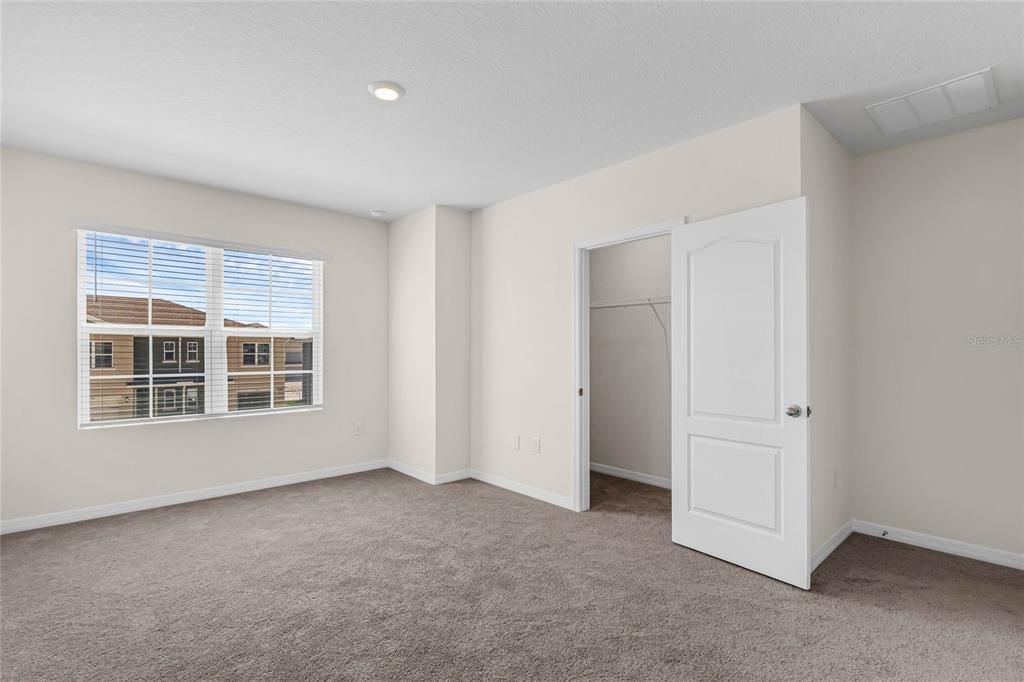 出租: $1,795 (3 贝兹, 2 浴室, 1464 平方英尺)