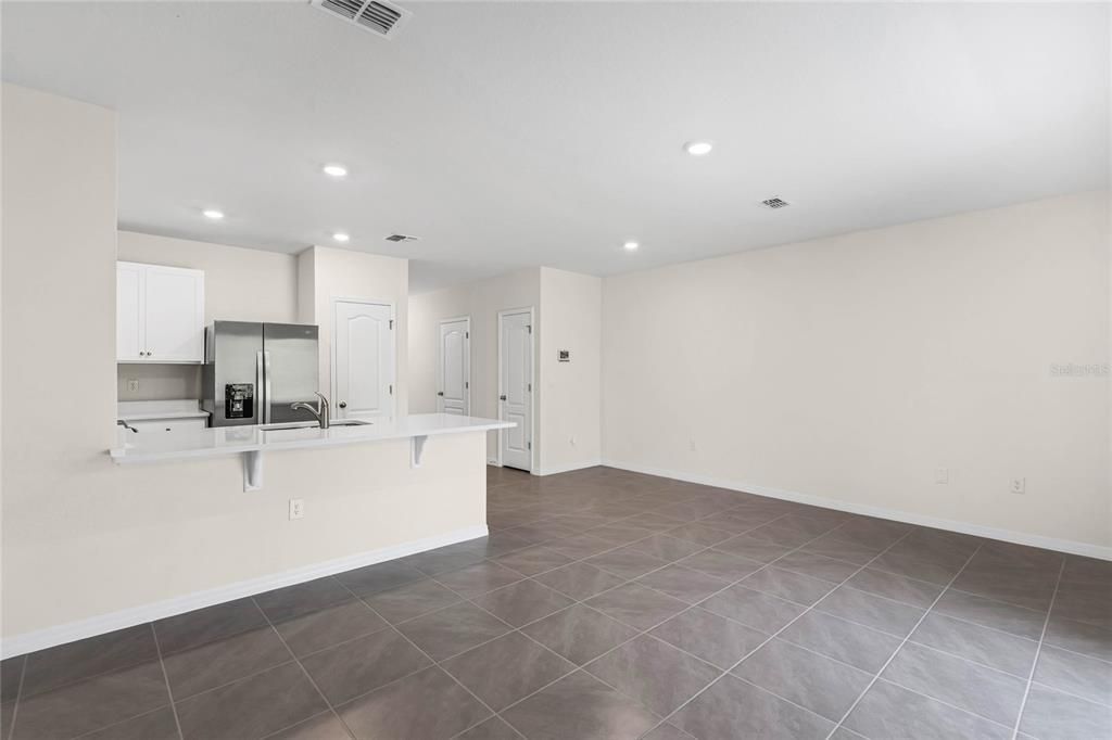 出租: $1,795 (3 贝兹, 2 浴室, 1464 平方英尺)