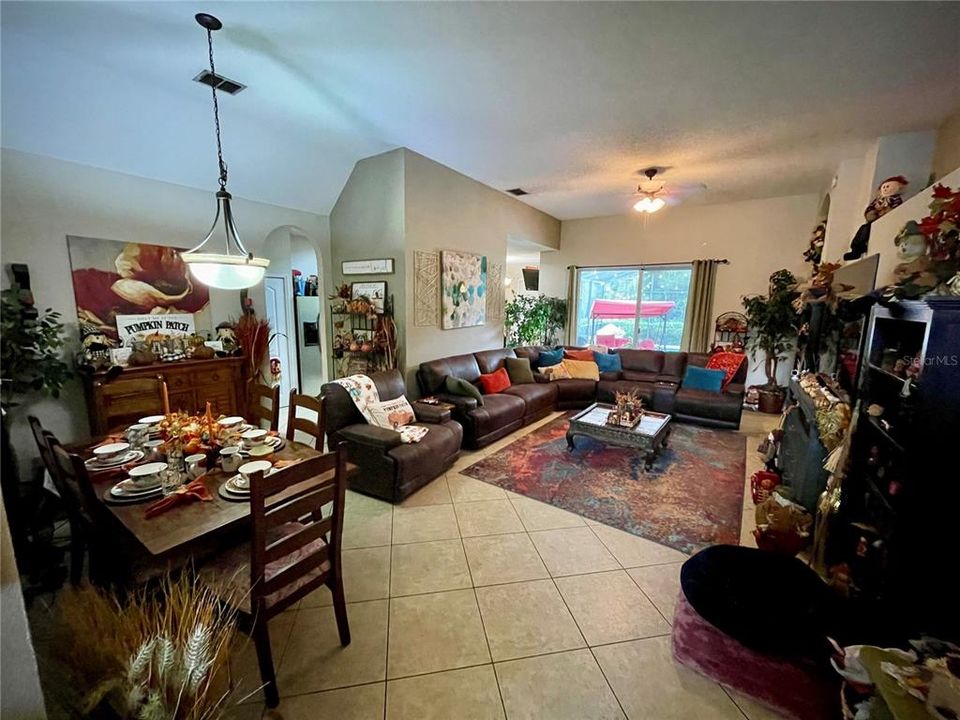 На продажу: $480,000 (3 спален, 2 ванн, 1692 Квадратных фут)