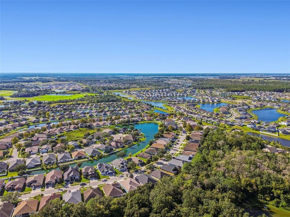 На продажу: $435,000 (4 спален, 3 ванн, 2375 Квадратных фут)