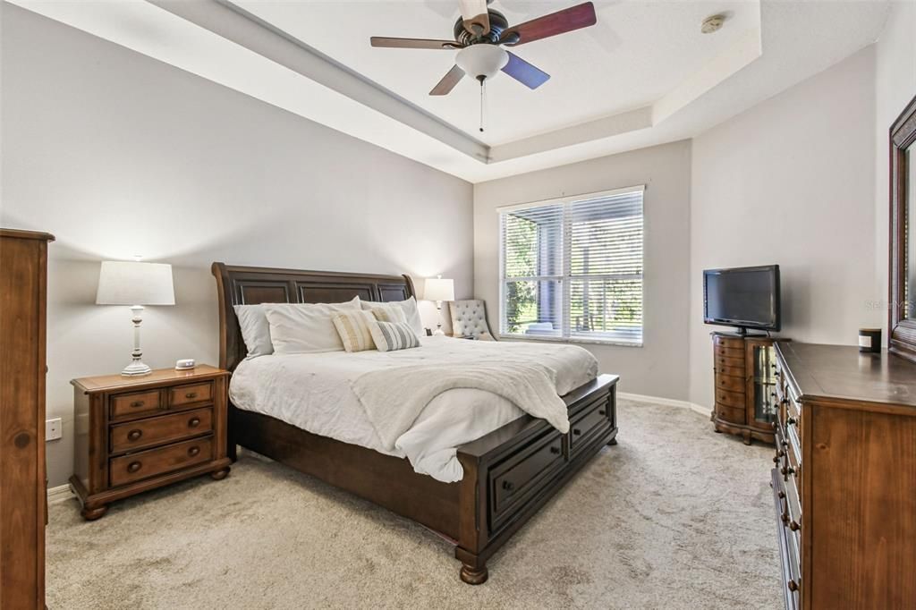 На продажу: $435,000 (4 спален, 3 ванн, 2375 Квадратных фут)