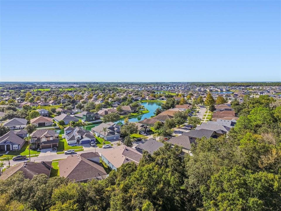 На продажу: $435,000 (4 спален, 3 ванн, 2375 Квадратных фут)