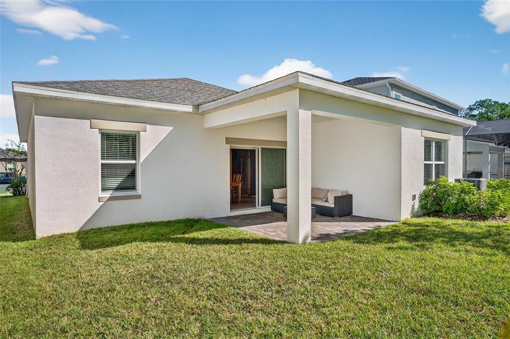 Под контрактом: $339,900 (3 спален, 2 ванн, 1626 Квадратных фут)