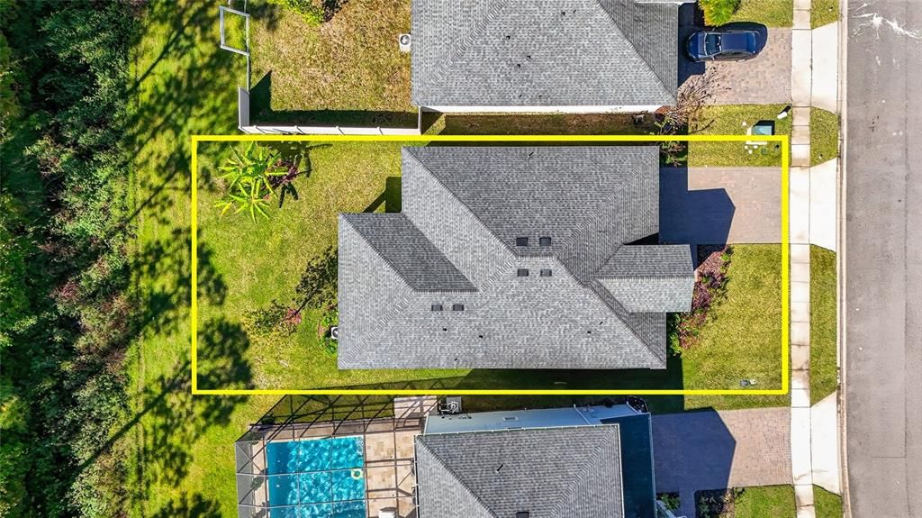 Под контрактом: $339,900 (3 спален, 2 ванн, 1626 Квадратных фут)