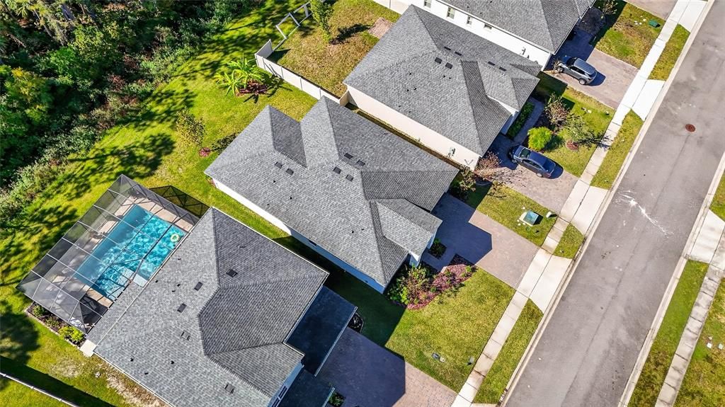 Под контрактом: $339,900 (3 спален, 2 ванн, 1626 Квадратных фут)