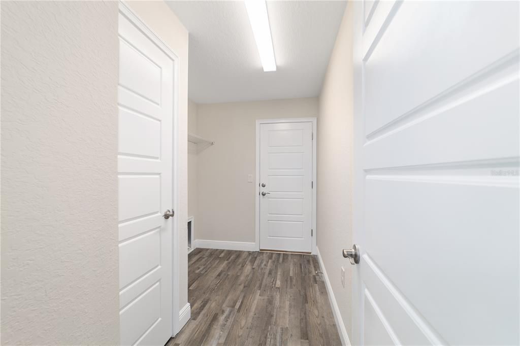 Под контрактом: $268,000 (3 спален, 2 ванн, 1453 Квадратных фут)