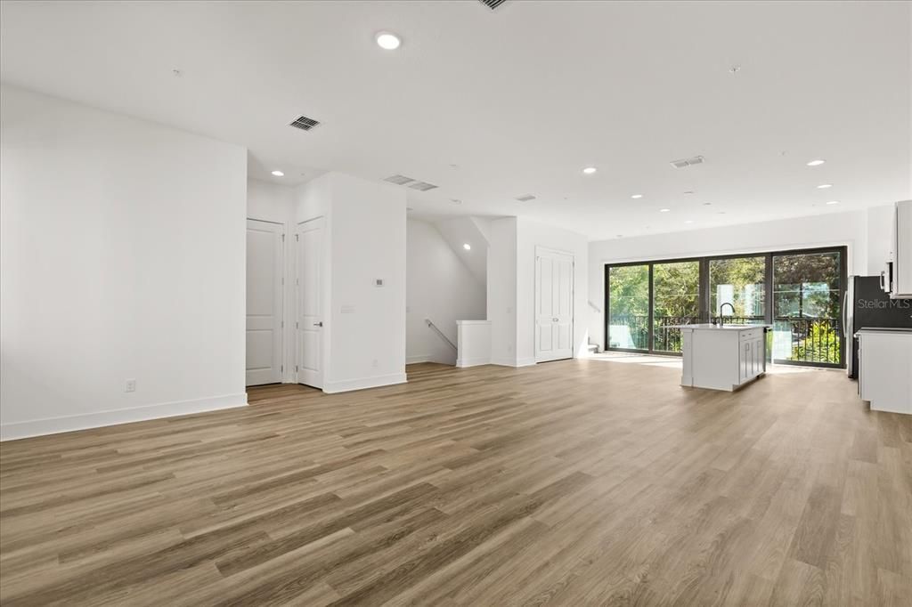 В аренду: $3,680 (4 спален, 3 ванн, 2280 Квадратных фут)