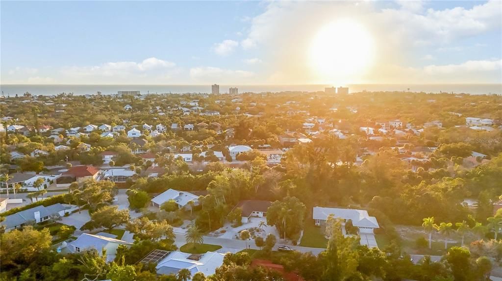 For Sale: $1,129,000 (3 beds, 2 baths, 2255 Square Feet)