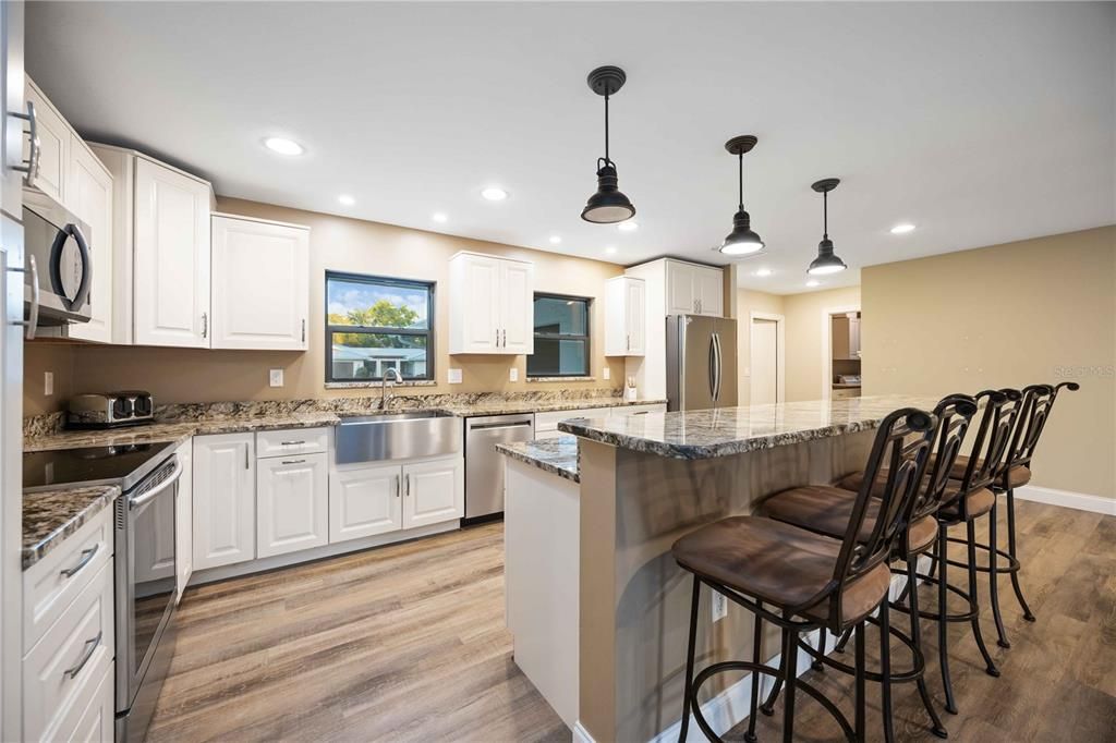 For Sale: $1,129,000 (3 beds, 2 baths, 2255 Square Feet)