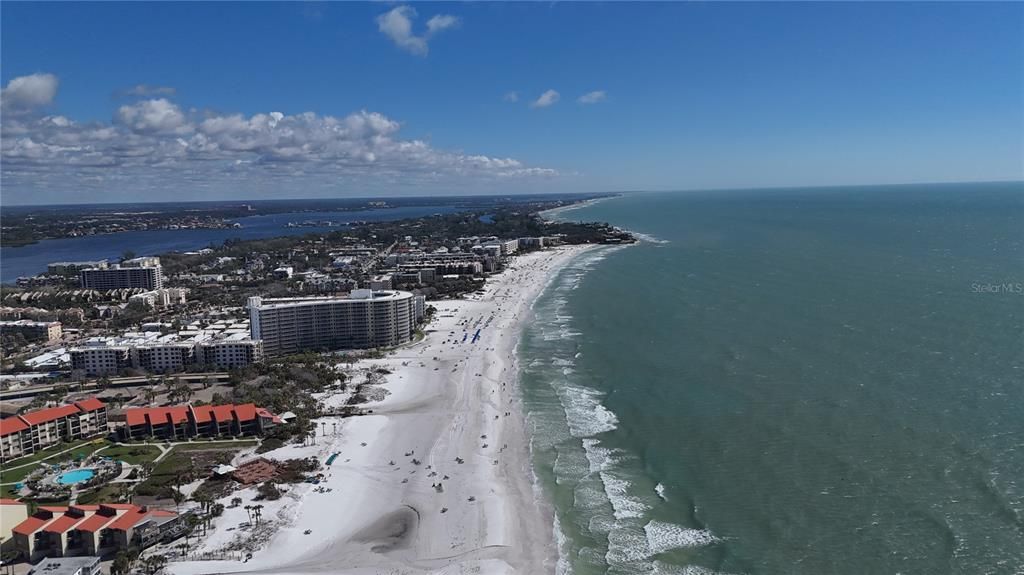 For Sale: $1,129,000 (3 beds, 2 baths, 2255 Square Feet)