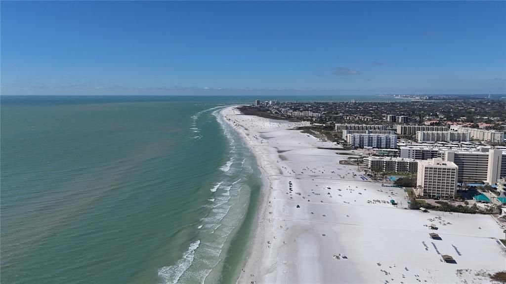 For Sale: $1,129,000 (3 beds, 2 baths, 2255 Square Feet)