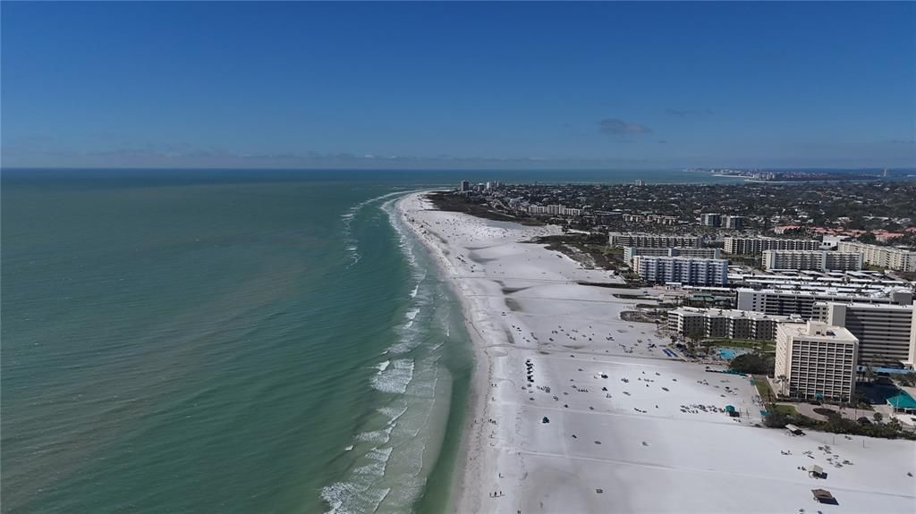 For Sale: $1,129,000 (3 beds, 2 baths, 2255 Square Feet)