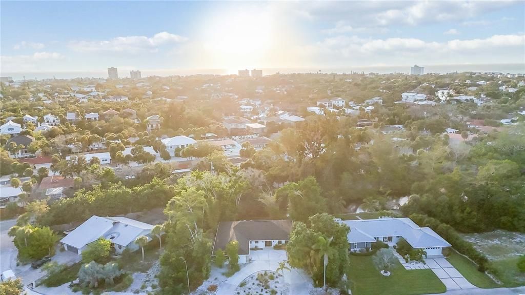 For Sale: $1,129,000 (3 beds, 2 baths, 2255 Square Feet)