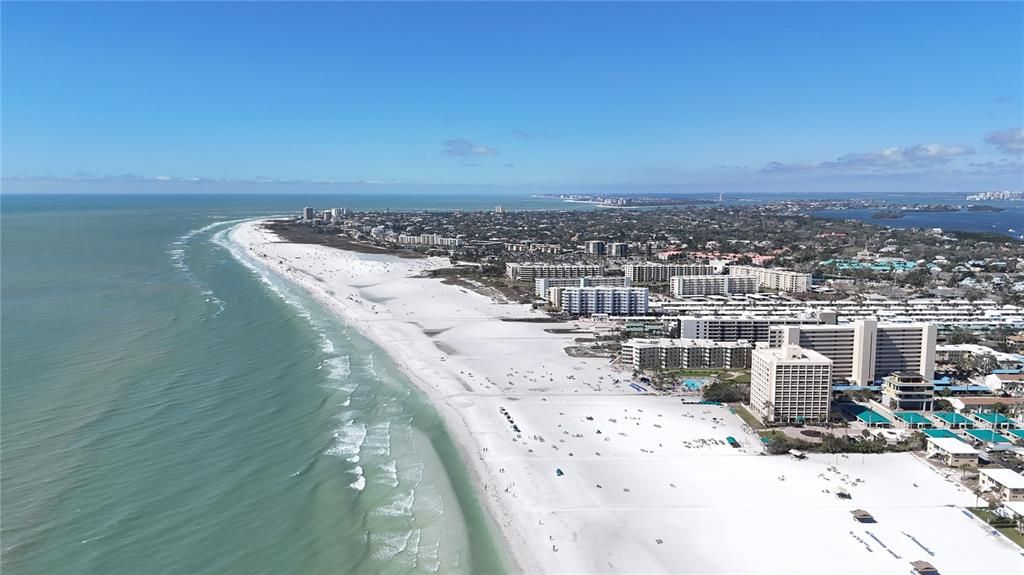 For Sale: $1,129,000 (3 beds, 2 baths, 2255 Square Feet)