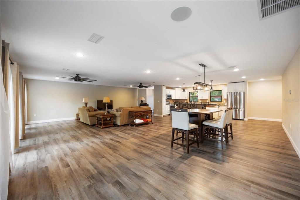 For Sale: $1,129,000 (3 beds, 2 baths, 2255 Square Feet)