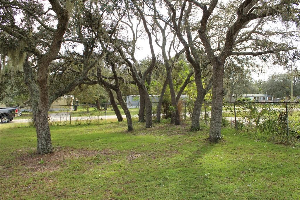 合同活跃: $150,000 (3 贝兹, 2 浴室, 864 平方英尺)