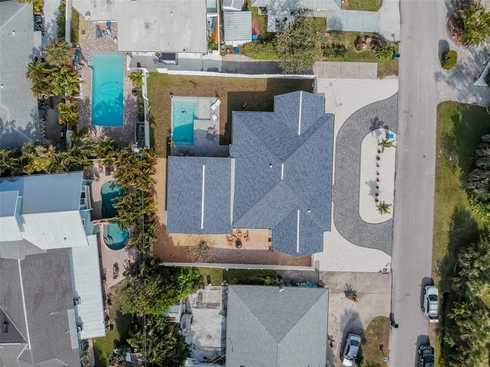 For Sale: $1,799,000 (4 beds, 4 baths, 2037 Square Feet)