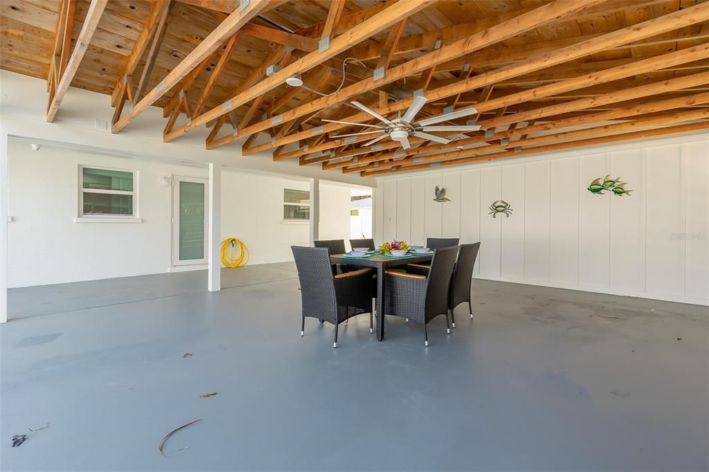 For Sale: $1,799,000 (4 beds, 4 baths, 2037 Square Feet)