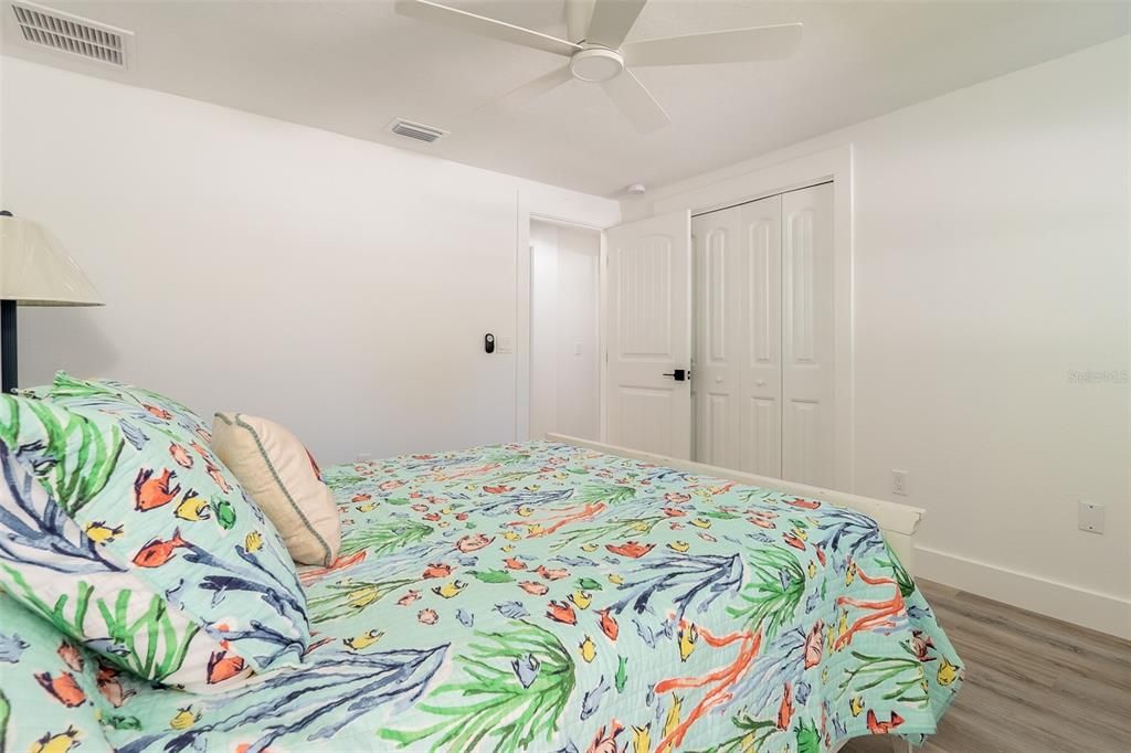 For Sale: $1,799,000 (4 beds, 4 baths, 2037 Square Feet)