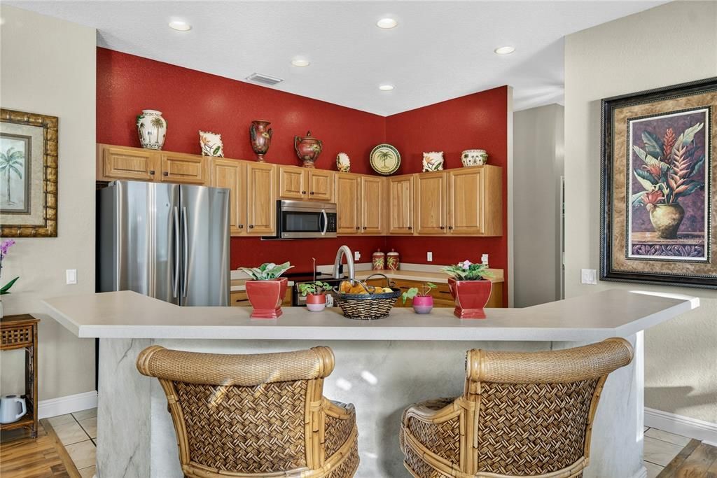 For Sale: $349,900 (3 beds, 2 baths, 1717 Square Feet)