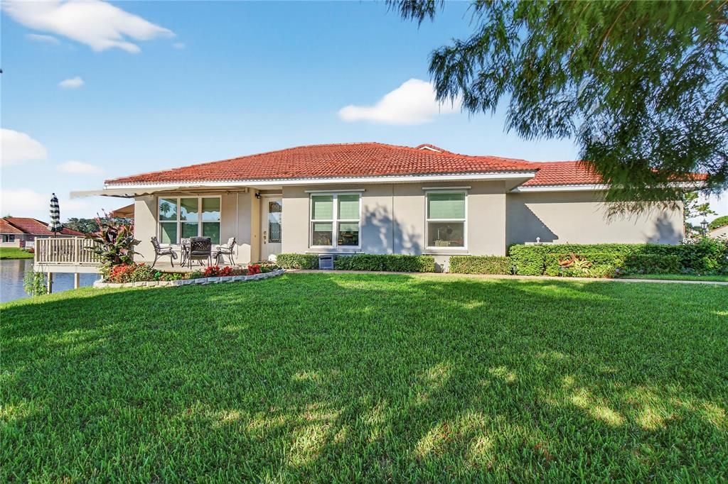 For Sale: $349,900 (3 beds, 2 baths, 1717 Square Feet)