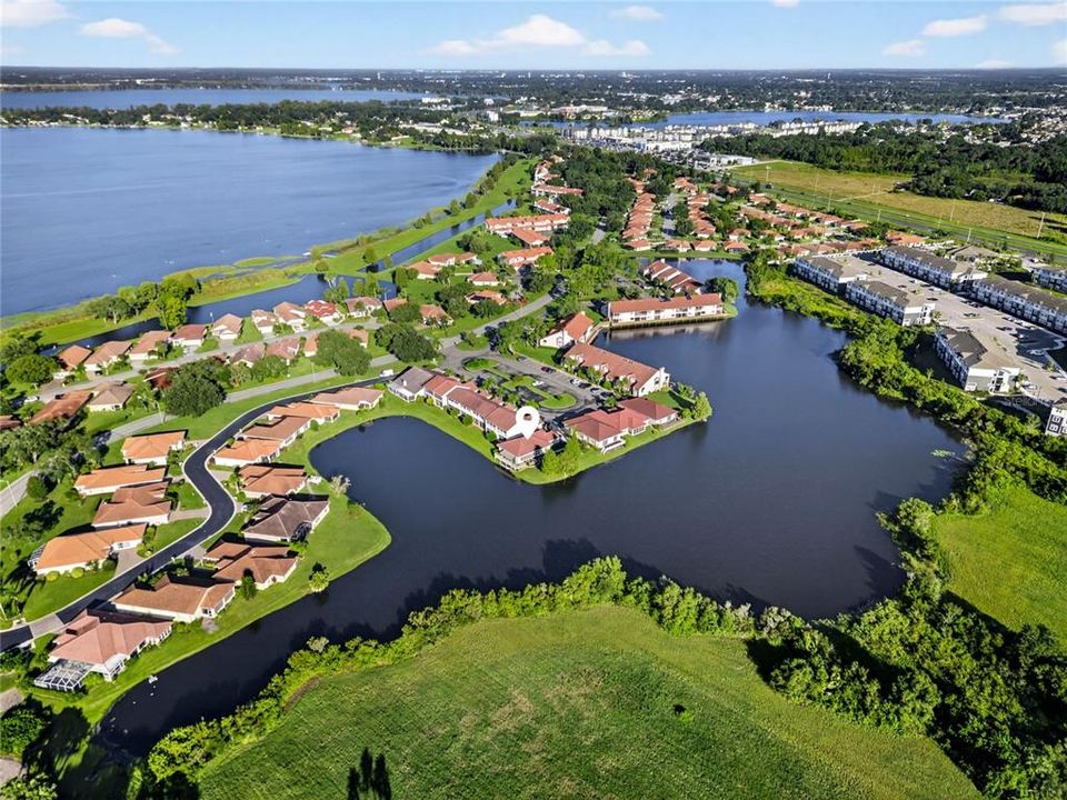 For Sale: $349,900 (3 beds, 2 baths, 1717 Square Feet)