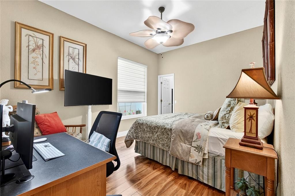 For Sale: $349,900 (3 beds, 2 baths, 1717 Square Feet)