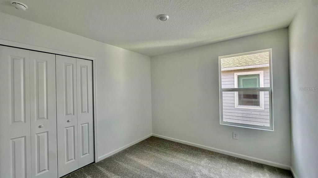 En Renta: $2,150 (4 camas, 2 baños, 1800 Pies cuadrados)