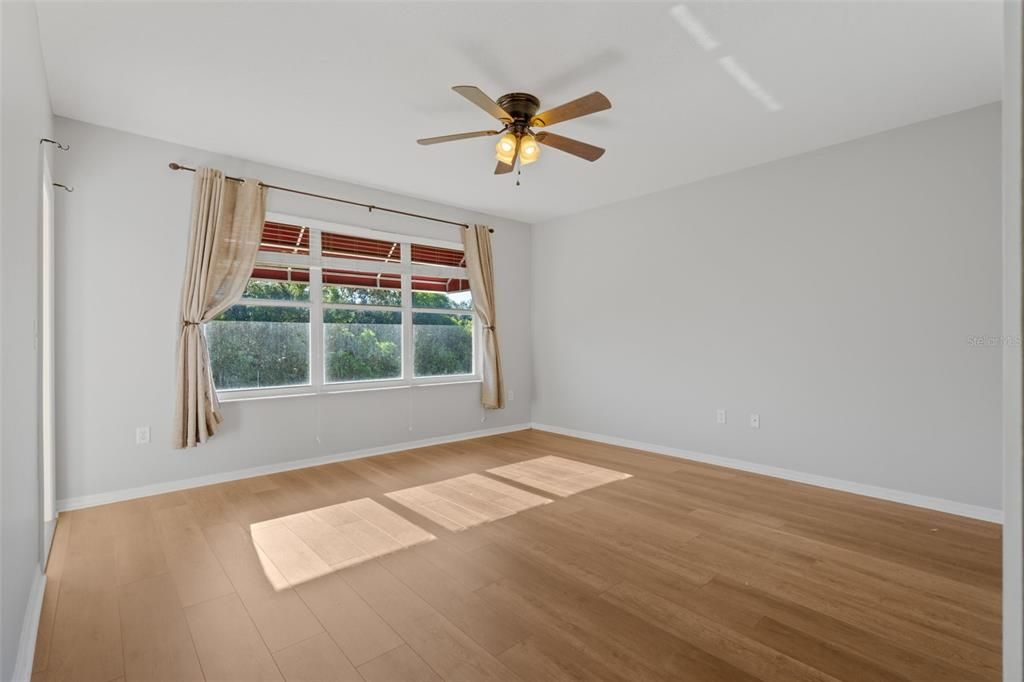 For Sale: $324,500 (3 beds, 2 baths, 1520 Square Feet)