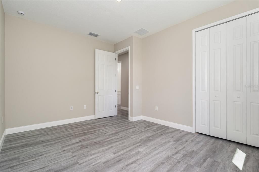 For Sale: $420,000 (4 beds, 2 baths, 2171 Square Feet)