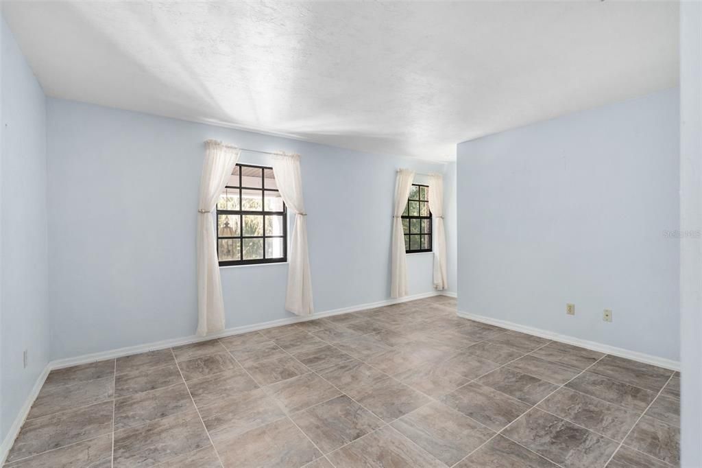 For Sale: $720,000 (4 beds, 3 baths, 3380 Square Feet)