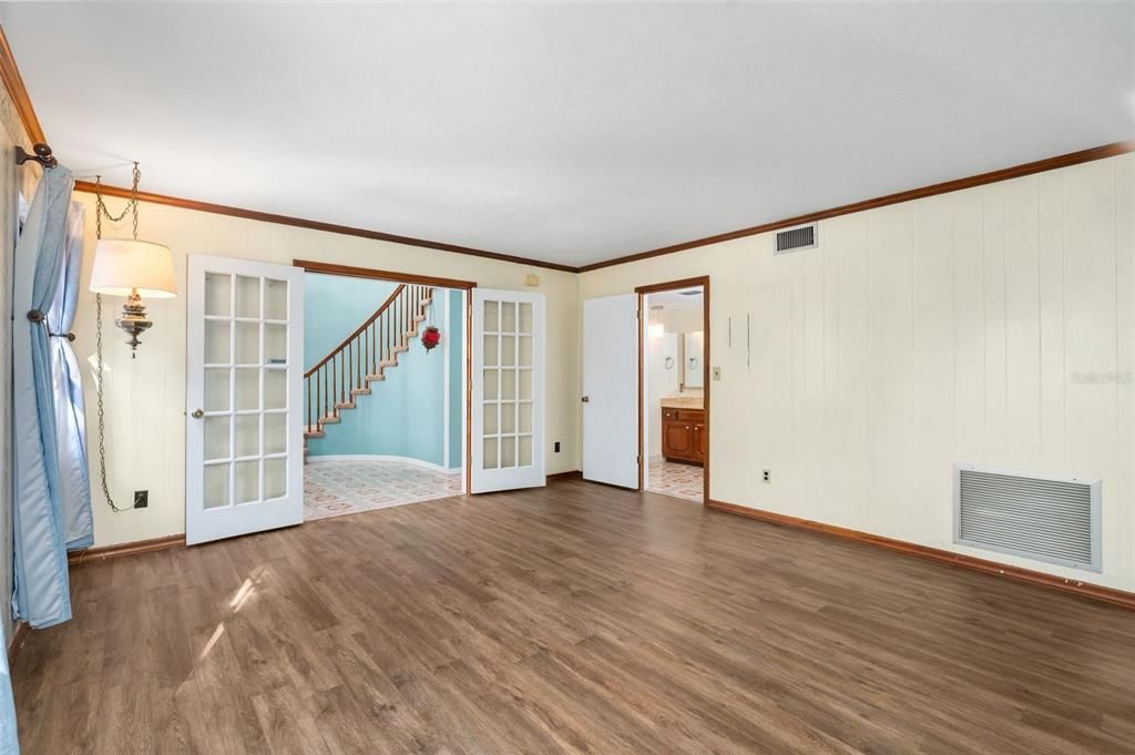 For Sale: $720,000 (4 beds, 3 baths, 3380 Square Feet)