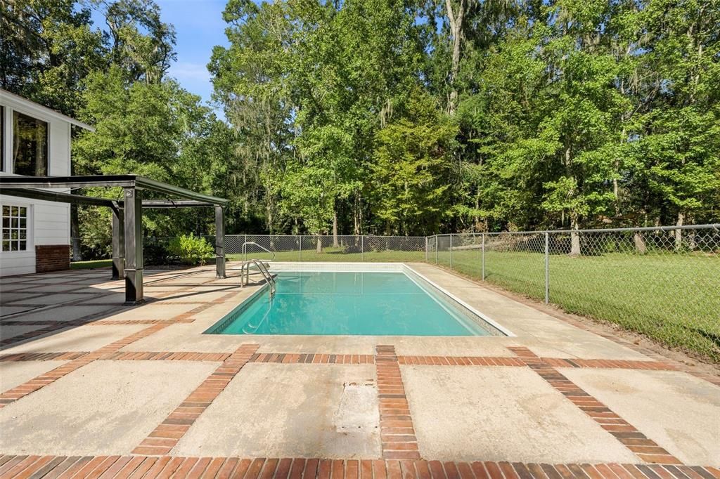 For Sale: $720,000 (4 beds, 3 baths, 3380 Square Feet)