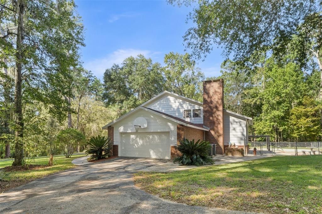 For Sale: $720,000 (4 beds, 3 baths, 3380 Square Feet)