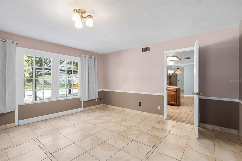 For Sale: $720,000 (4 beds, 3 baths, 3380 Square Feet)