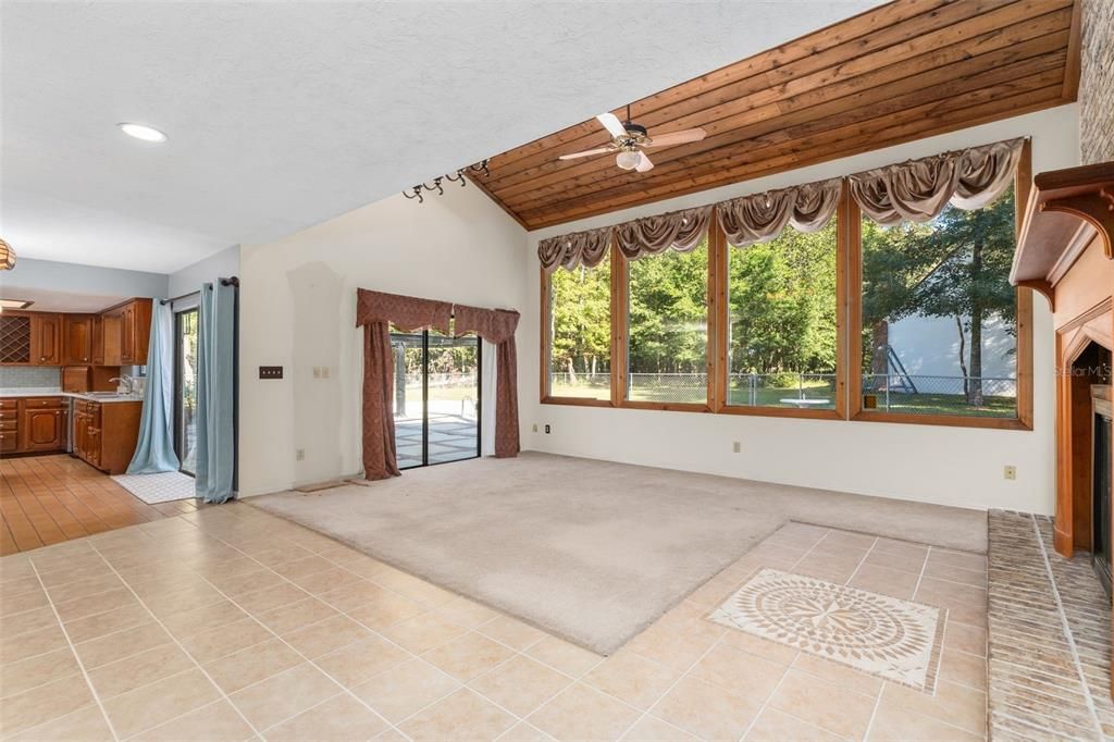 For Sale: $720,000 (4 beds, 3 baths, 3380 Square Feet)