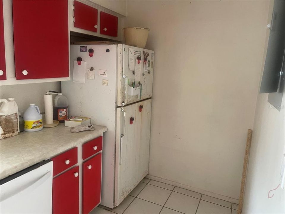 待售: $40,000 (2 贝兹, 2 浴室, 1088 平方英尺)