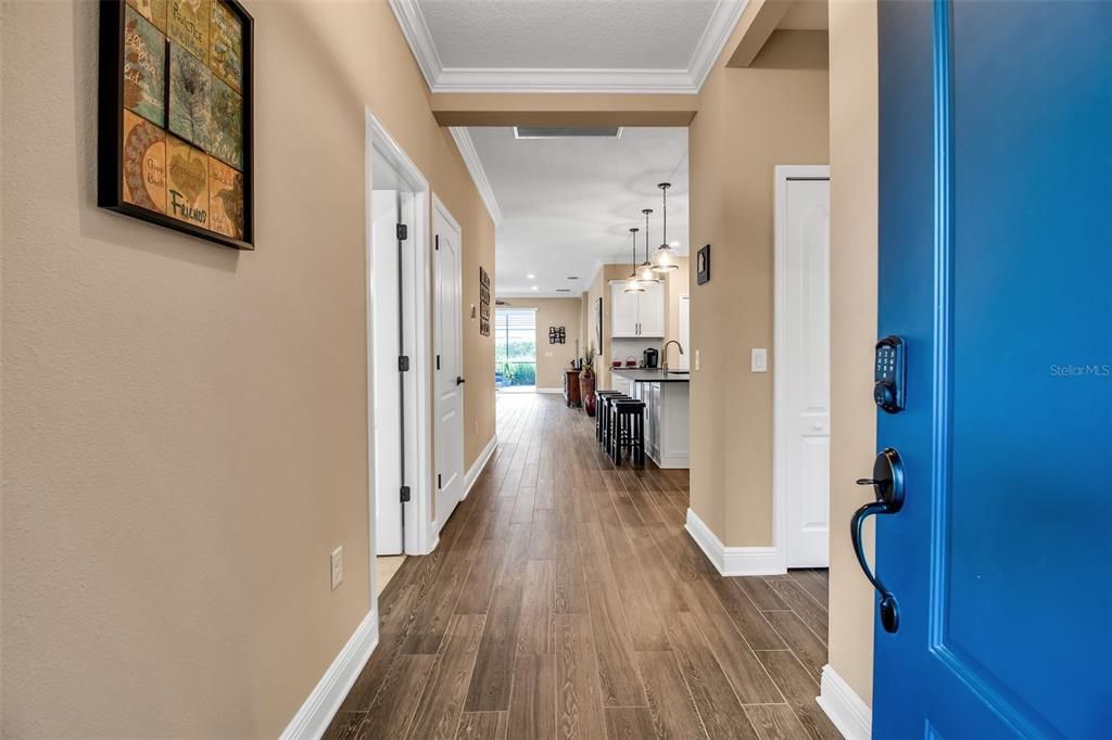 Activo con contrato: $459,000 (3 camas, 2 baños, 1832 Pies cuadrados)