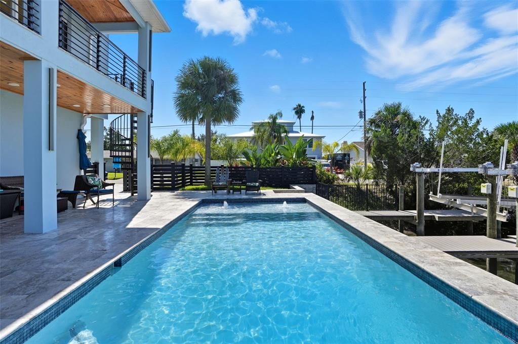 For Sale: $1,150,000 (3 beds, 2 baths, 2321 Square Feet)