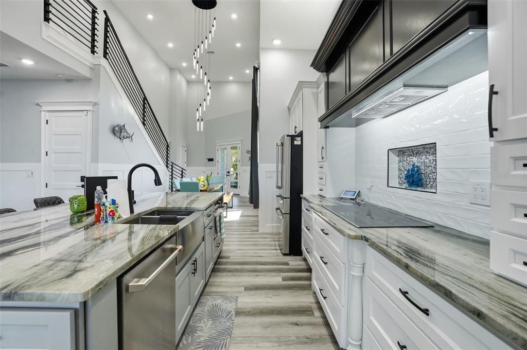 For Sale: $1,150,000 (3 beds, 2 baths, 2321 Square Feet)