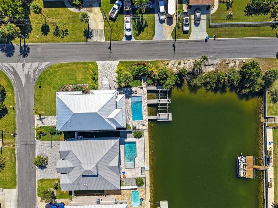 For Sale: $1,150,000 (3 beds, 2 baths, 2321 Square Feet)