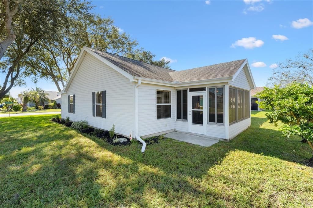 Activo con contrato: $357,500 (3 camas, 2 baños, 1418 Pies cuadrados)